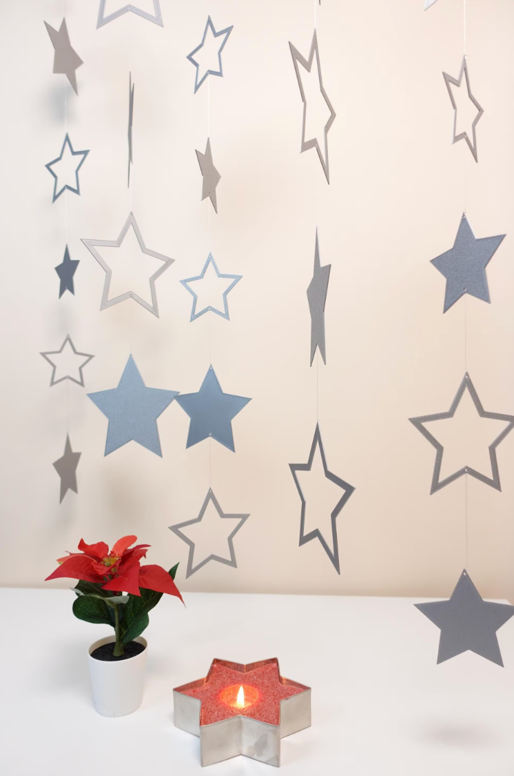 Star Hanging Garland (Gold, Silver, Bronze)