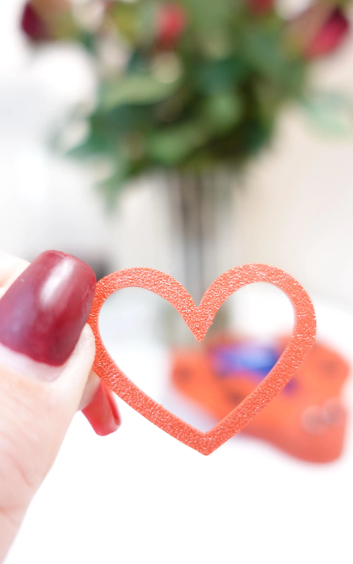 Customizable Heart Table Confetti